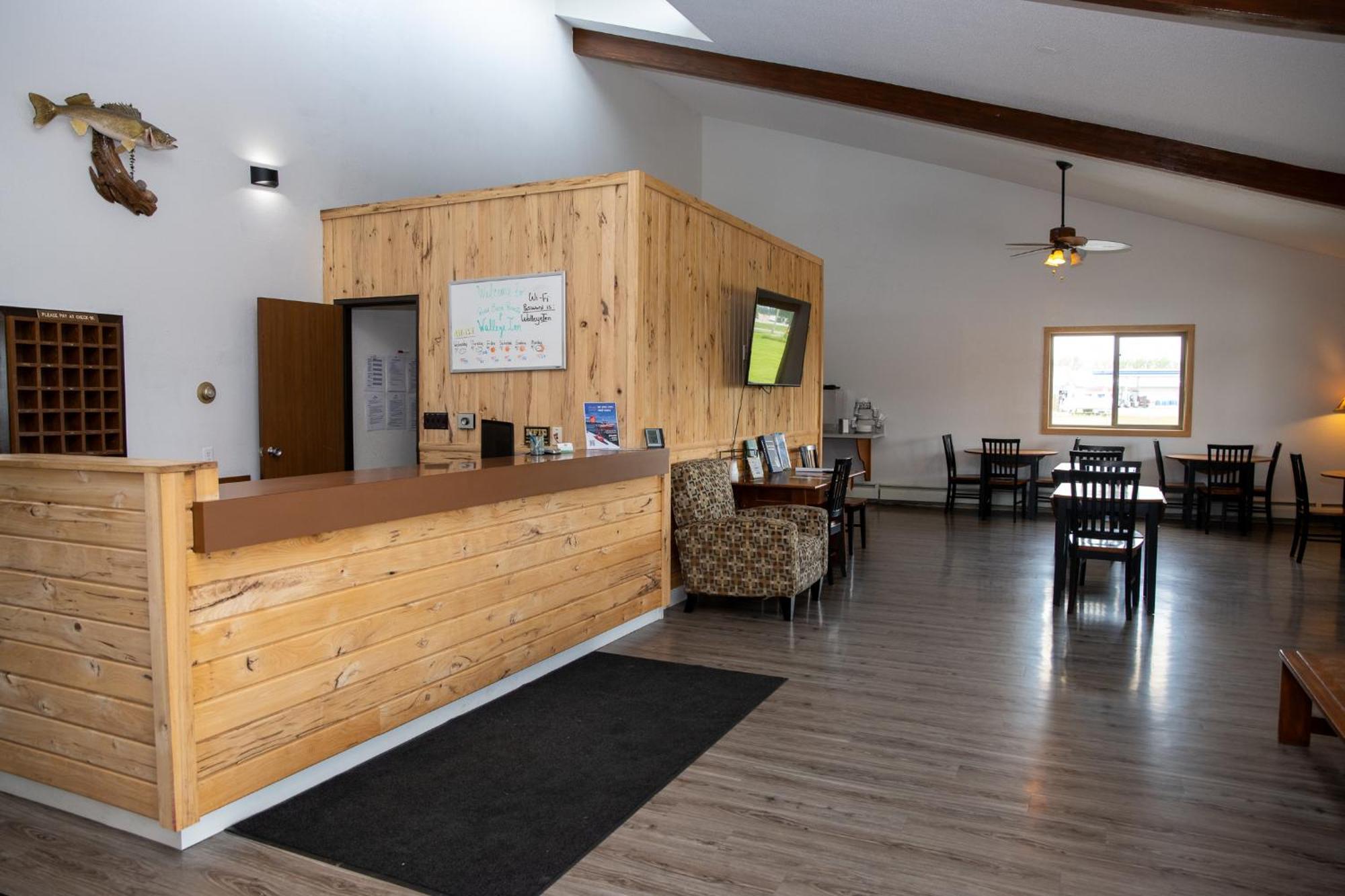 Walleye Inn Baudette Экстерьер фото
